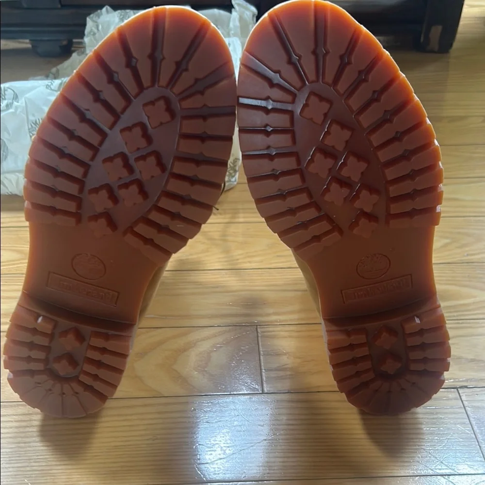 Timberland Premium 6 inch Waterproof Brown Wheat Nubuck Boots with Black Top New - Picture 8 of 10